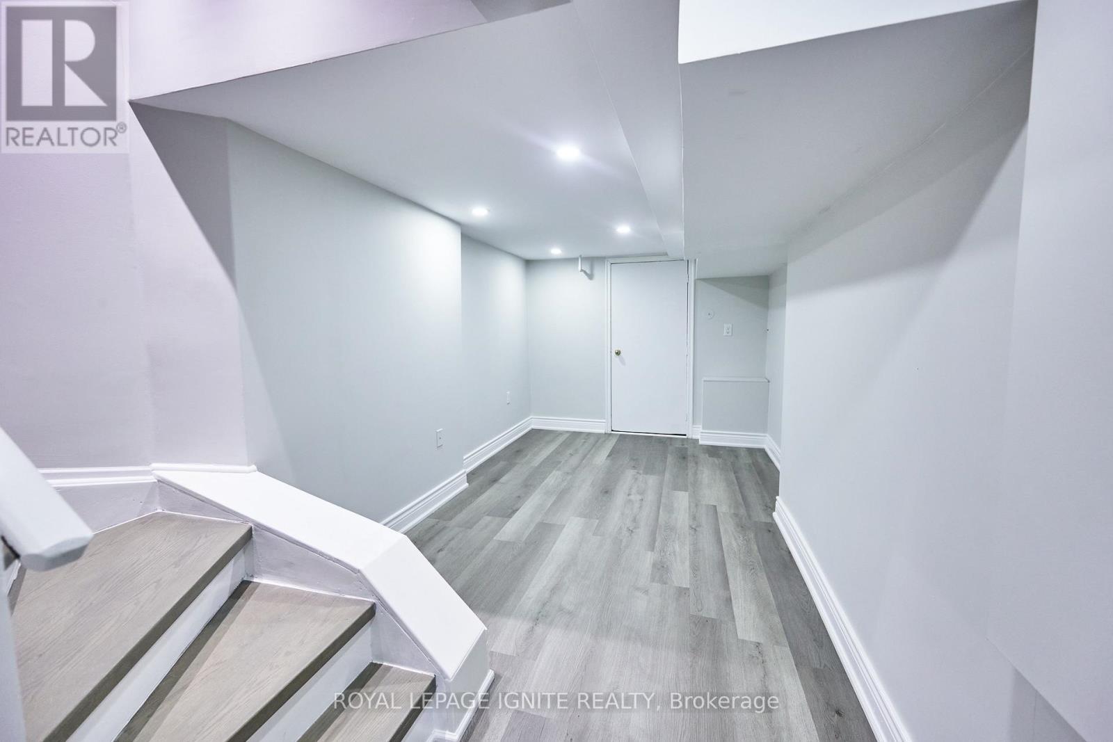 95 Dairy Drive E, Toronto, ON