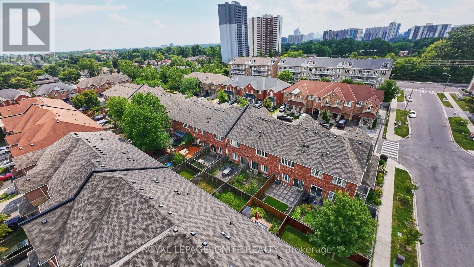 95 Dairy Drive E, Toronto, ON