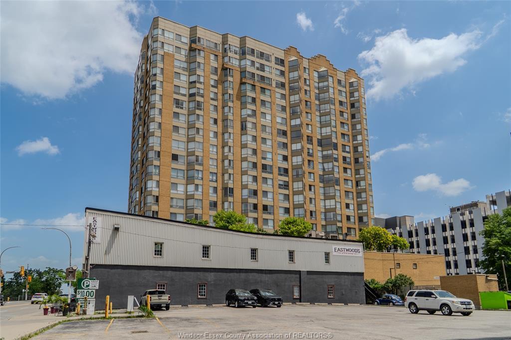 1609-75 Riverside Drive E, Windsor, ON