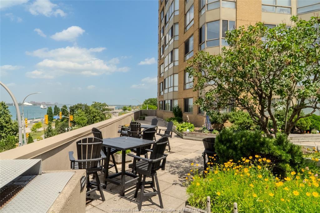 1609-75 Riverside Drive E, Windsor, ON