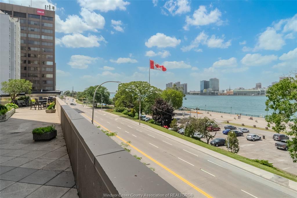 1609-75 Riverside Drive E, Windsor, ON