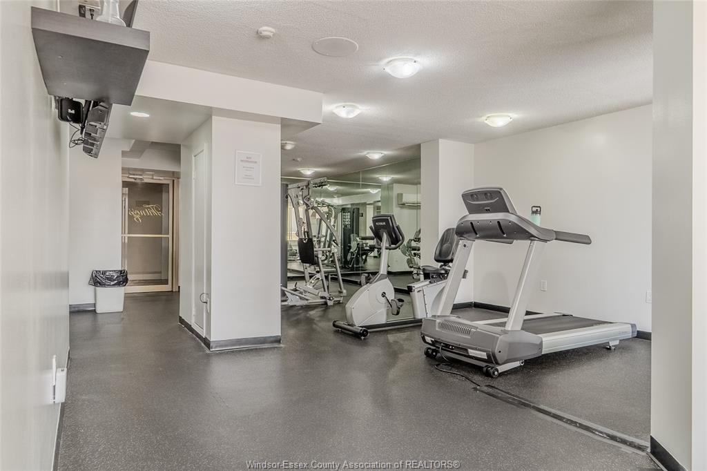 1609-75 Riverside Drive E, Windsor, ON