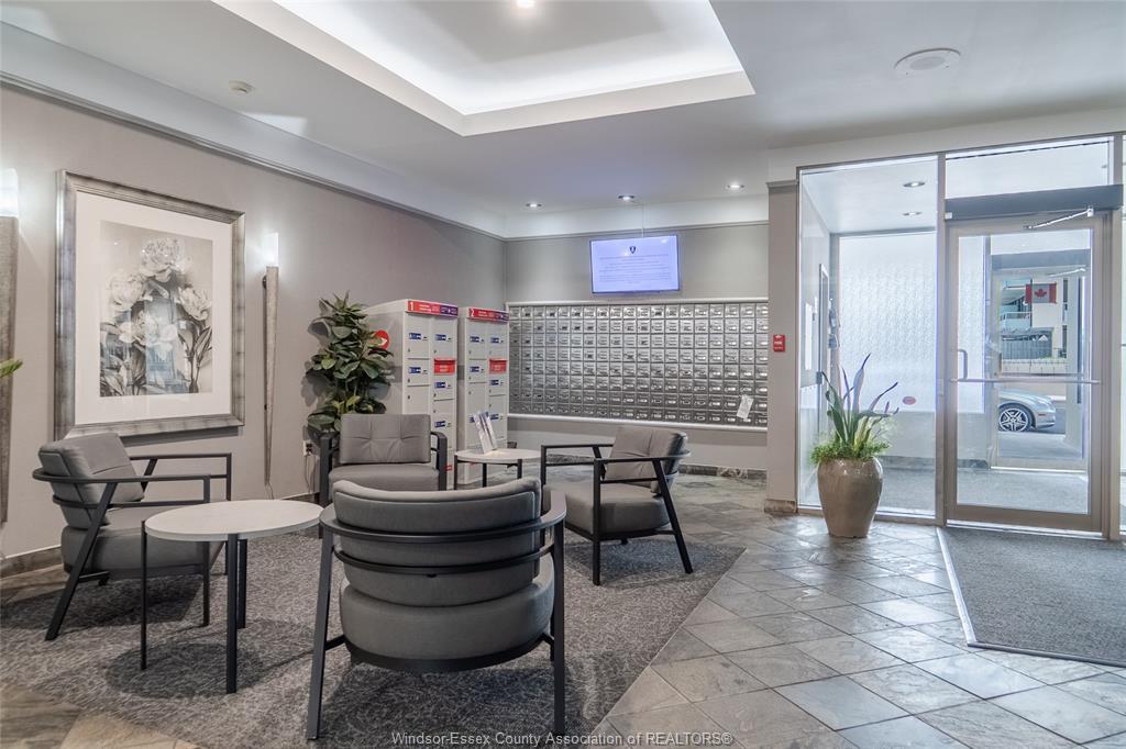 1609-75 Riverside Drive E, Windsor, ON