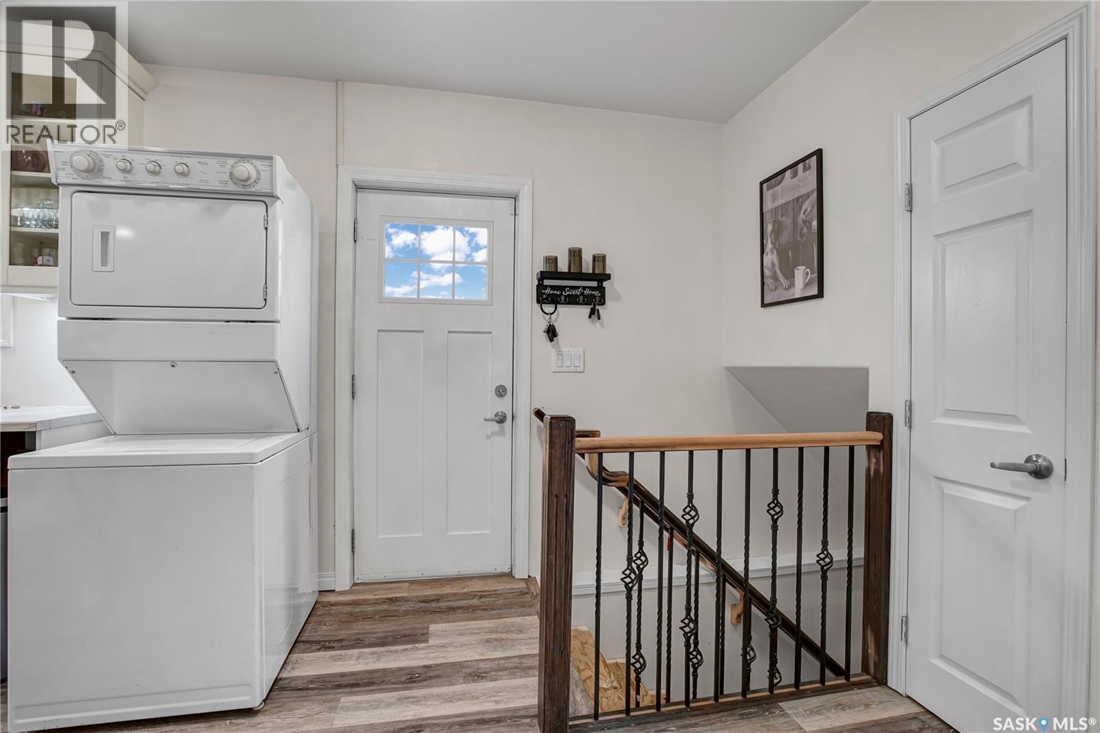 2524 Kelvin Avenue, Saskatoon, SK