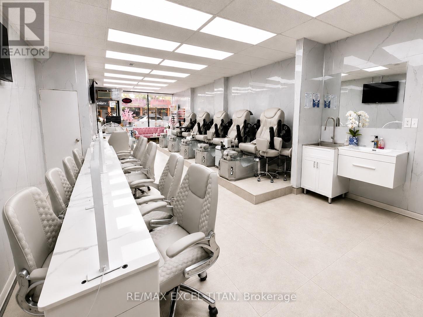 954 Danforth Avenue, Toronto, ON