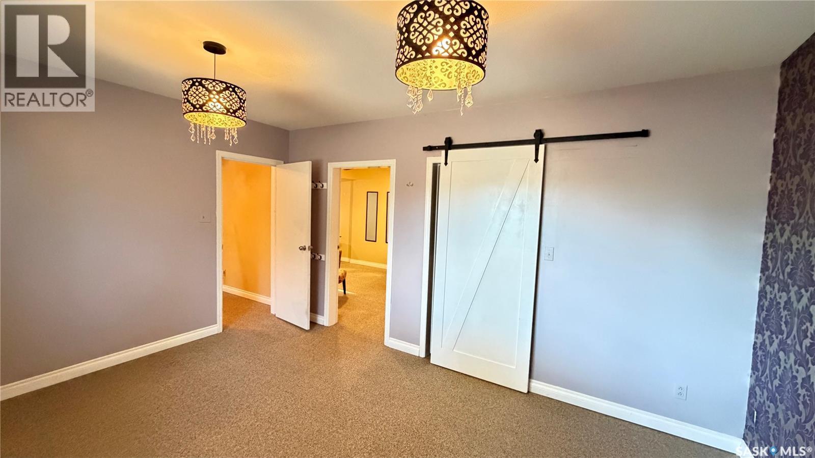217 2Nd Avenue, Maple Creek, SK