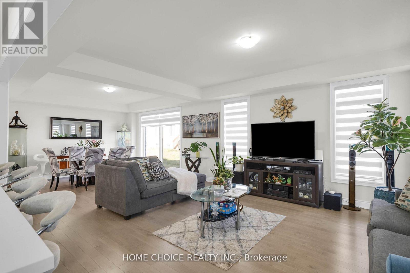 22 Ludlow Drive E, Barrie, ON