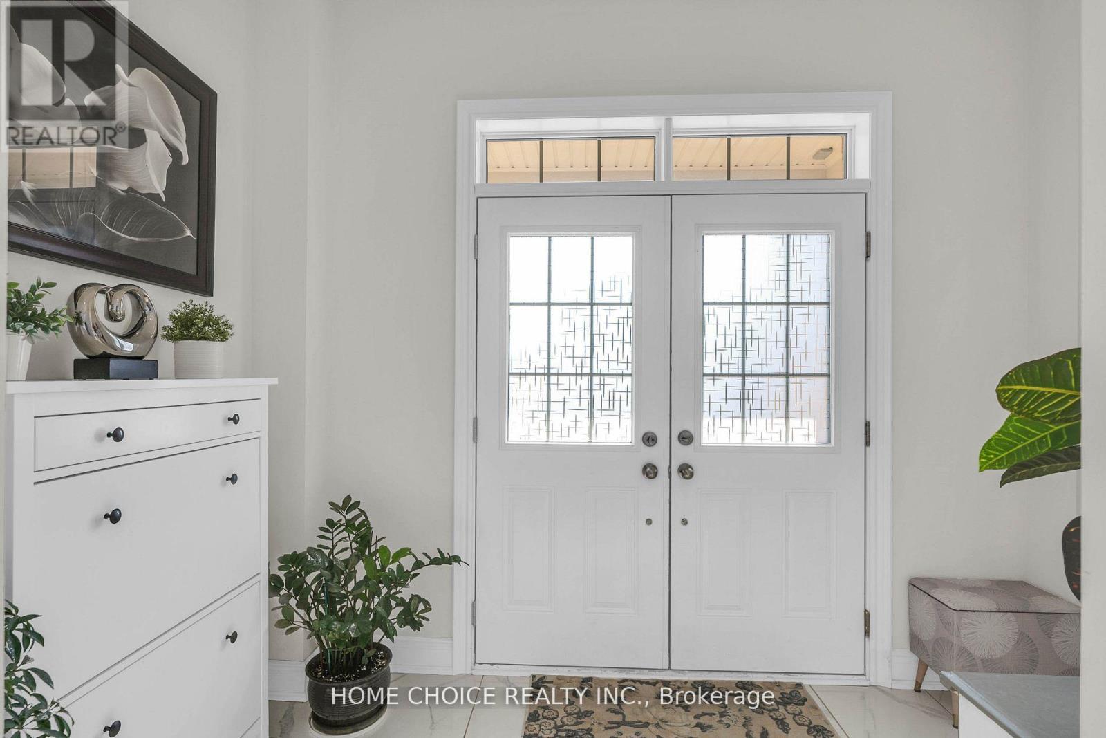 22 Ludlow Drive E, Barrie, ON