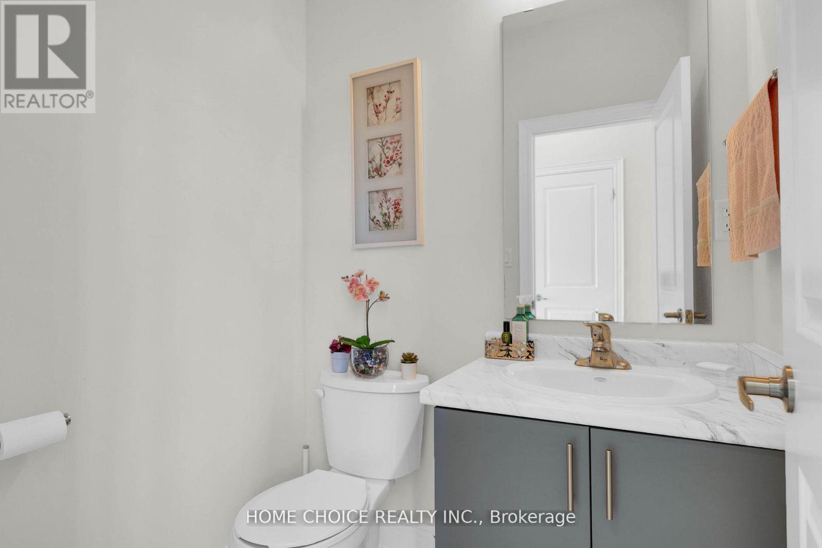 22 Ludlow Drive E, Barrie, ON