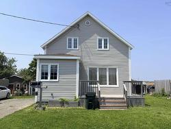 219 Brookland Street Glace Bay, NS B1A 1N4