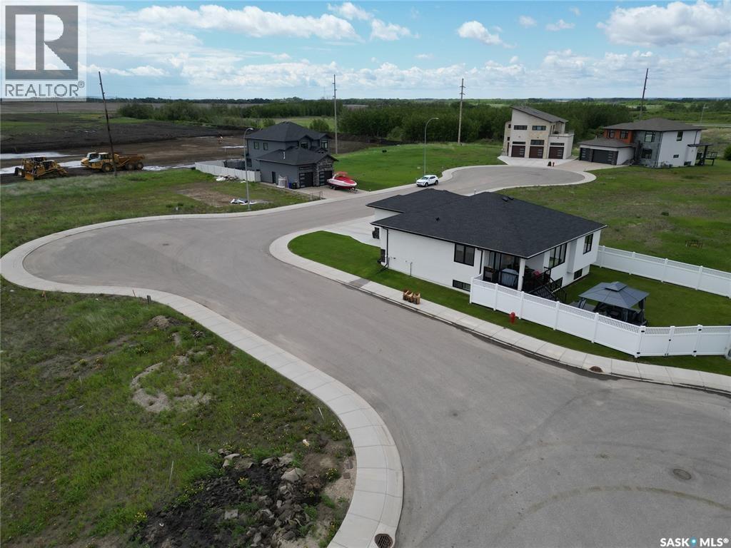 805 Kerr Cove, Prince Albert, SK