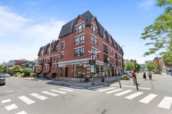 1-4480 Av. de l'Hôtel-de-Ville Montréal (Le Plateau-Mont-Royal), QC H2W 2H5