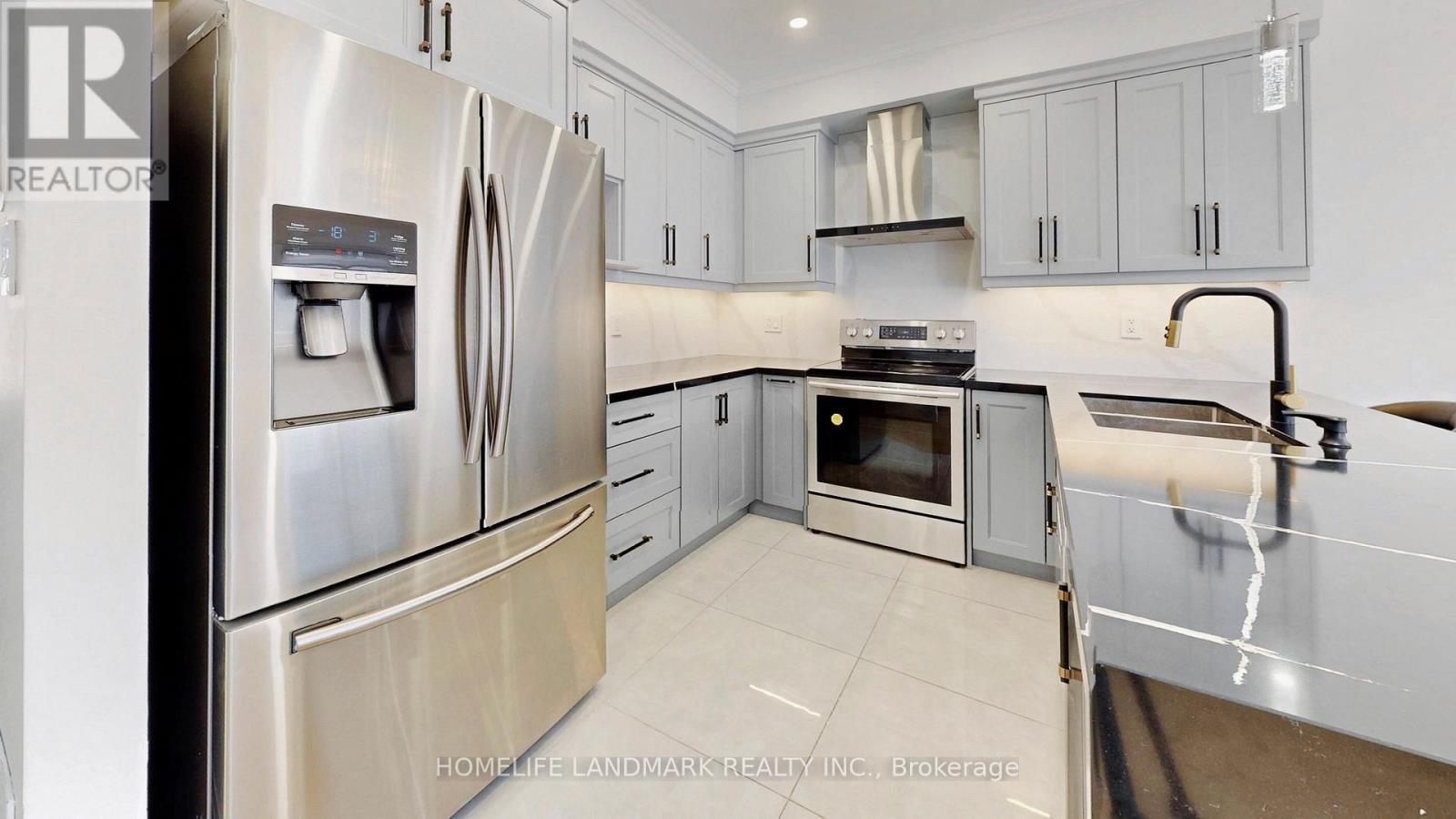 32 Arco Circle, Vaughan, ON
