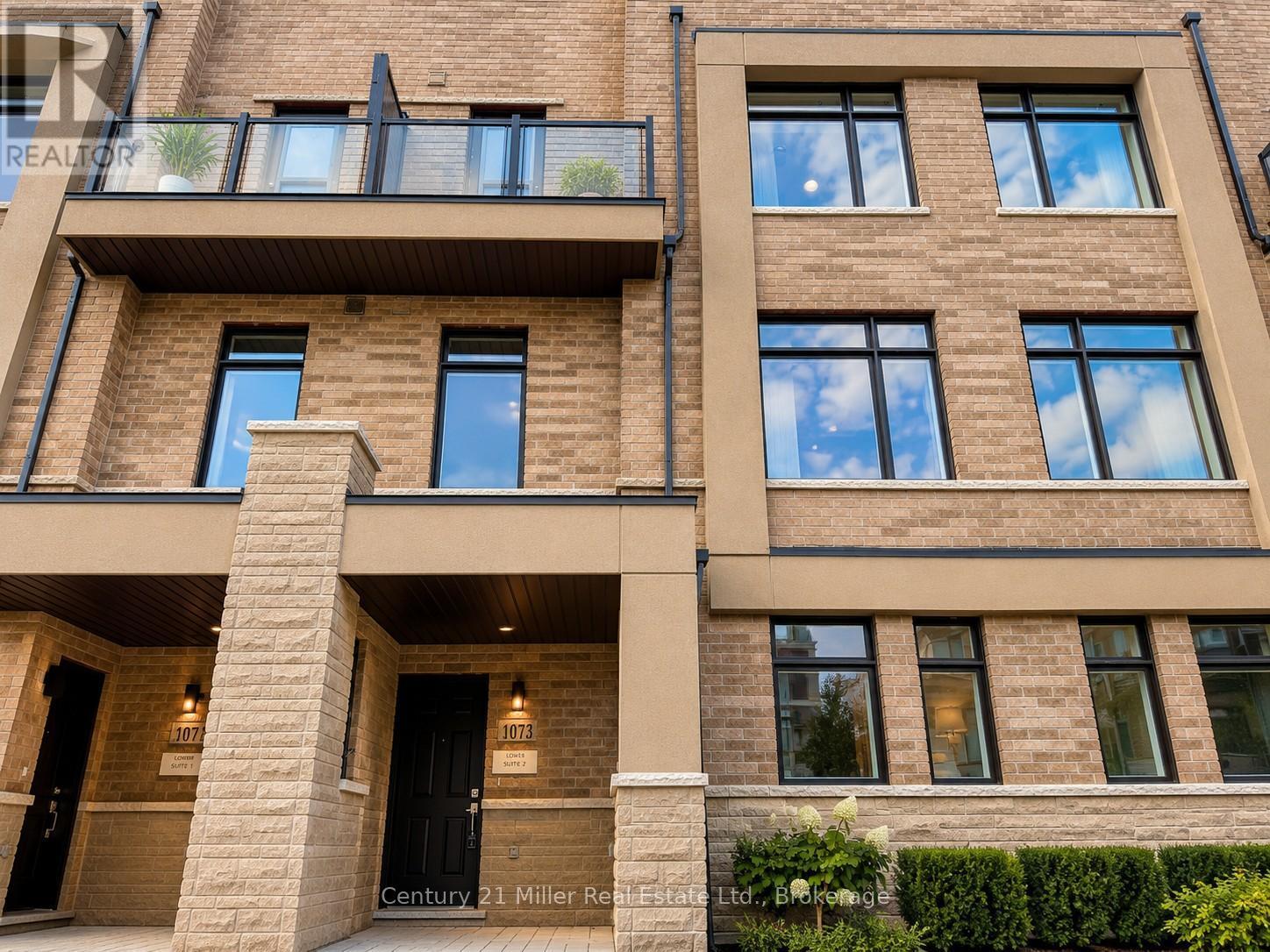 1073 Wheat Boom Drive, Oakville (Jm Joshua Meadows), ON - Outdoor