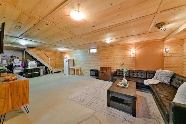 19 Maplegrove Rd, Winnipeg, MB