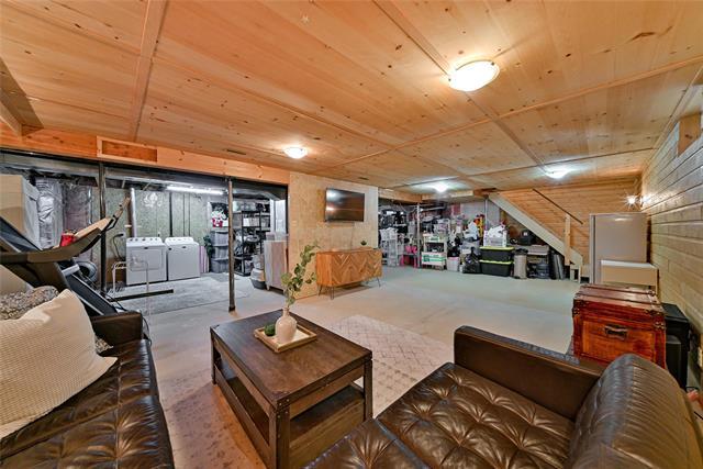 19 Maplegrove Rd, Winnipeg, MB