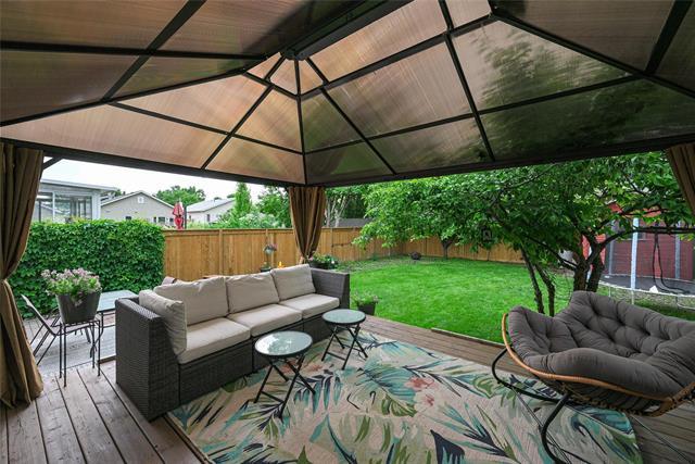 19 Maplegrove Rd, Winnipeg, MB