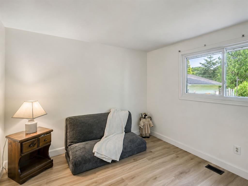 565 Plympton Street, Plympton-Wyoming, ON