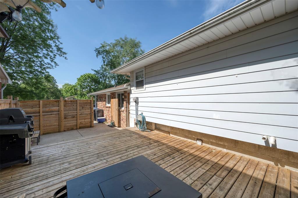 565 Plympton Street, Plympton-Wyoming, ON