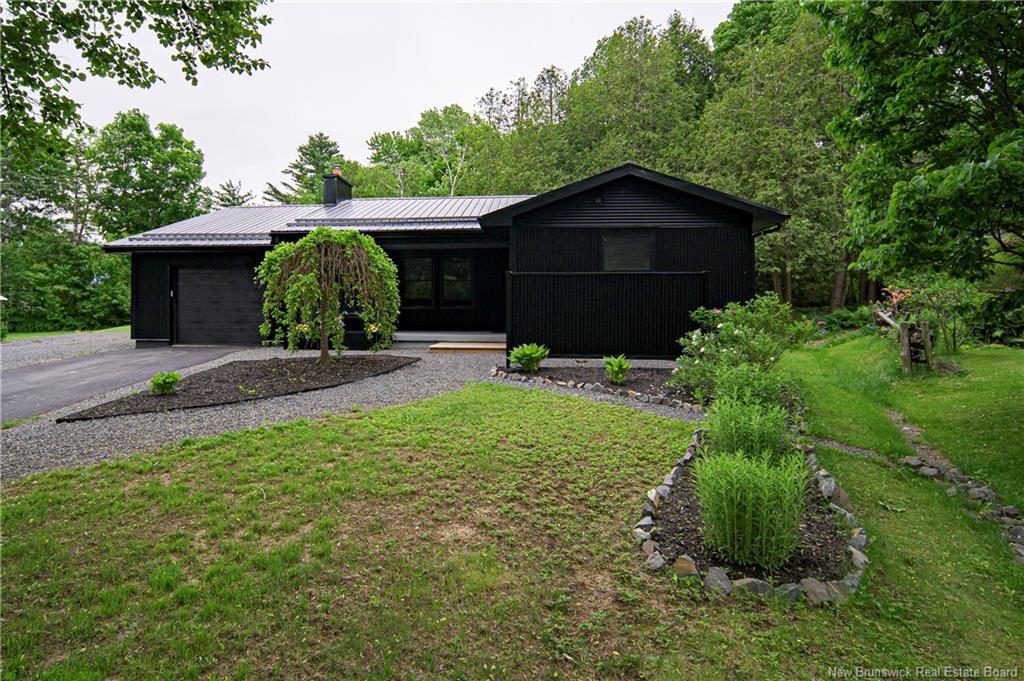 34 Simcoe Crt, Fredericton, NB