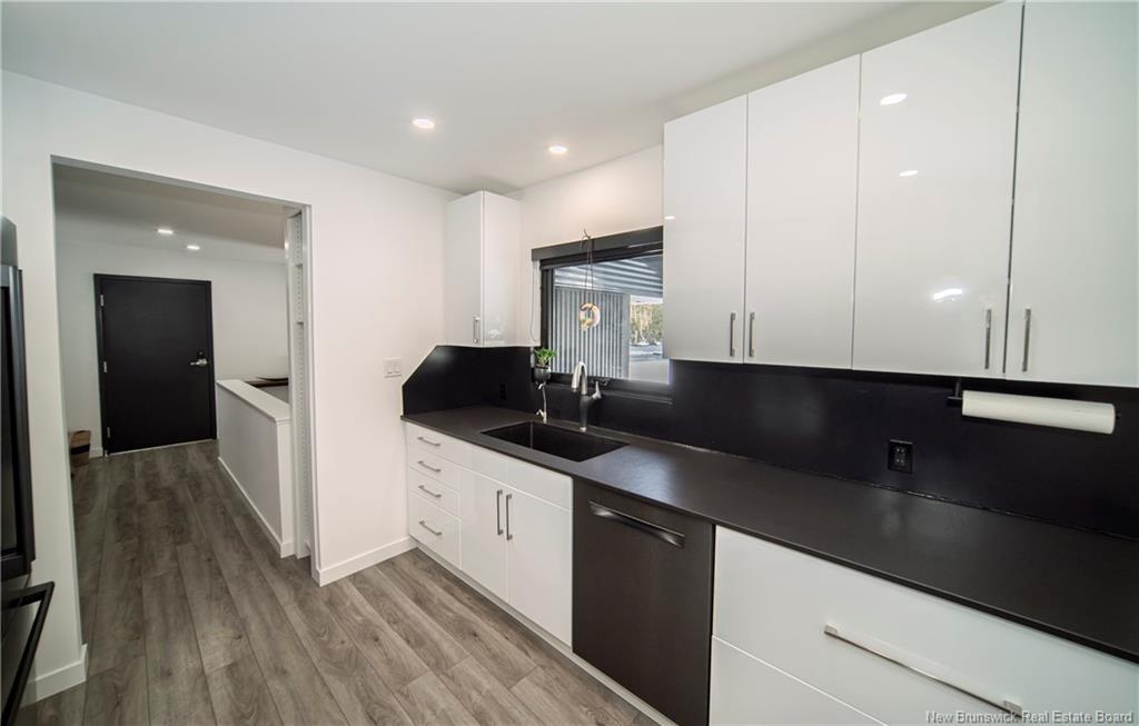 34 Simcoe Crt, Fredericton, NB
