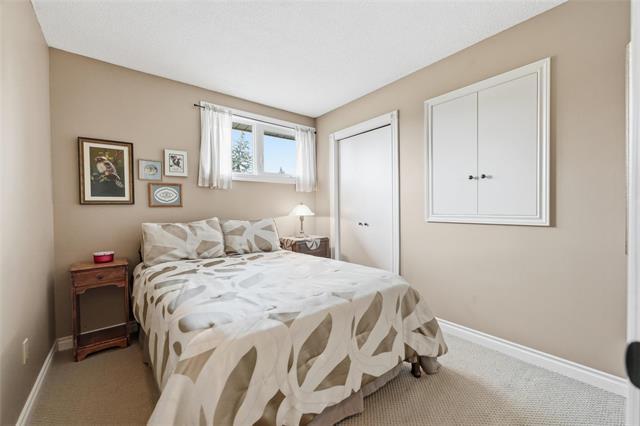 2 Manbrough Pl, Winnipeg, MB