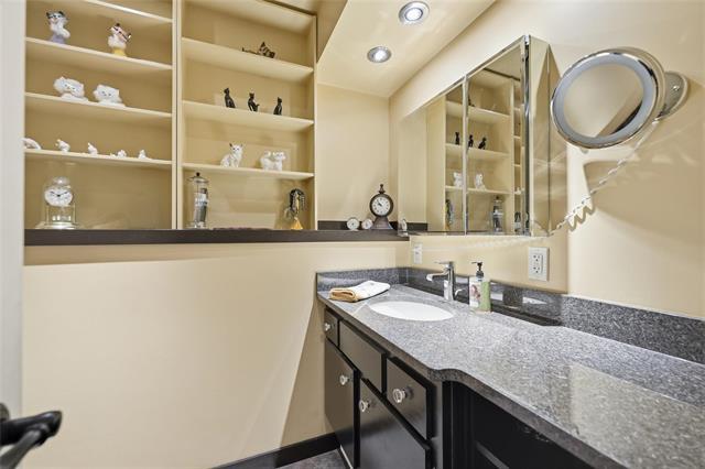 2 Manbrough Pl, Winnipeg, MB