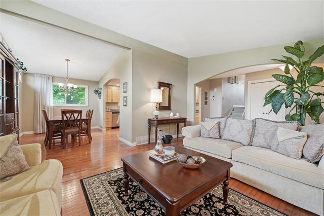 2 Manbrough Pl, Winnipeg, MB