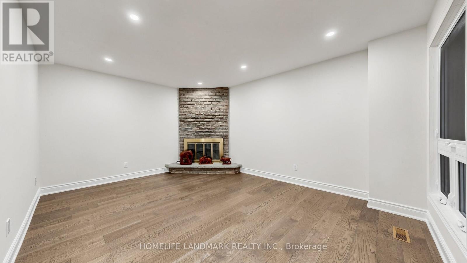 31 Fullerton Crescent, Markham, ON