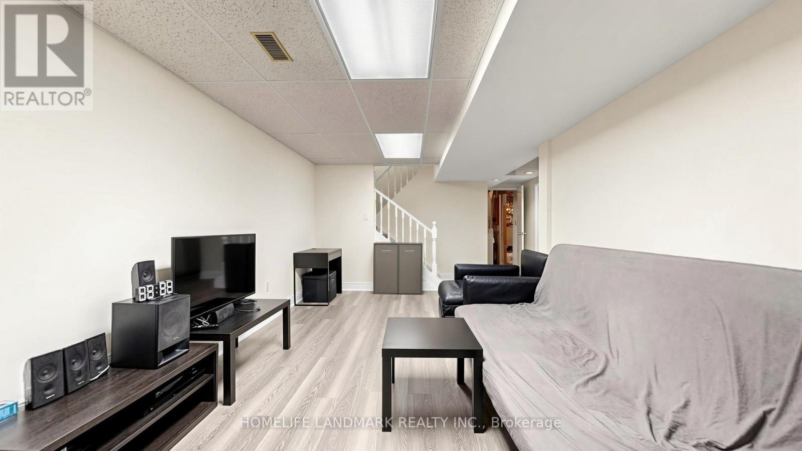 31 Fullerton Crescent, Markham, ON
