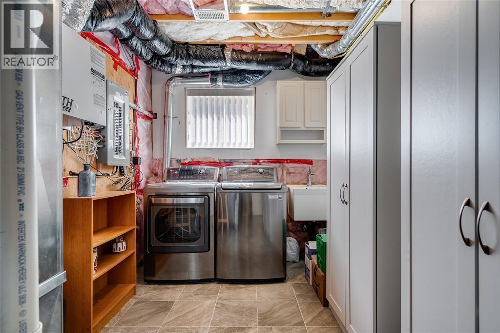 64 Valencia Drive, Chatham, ON