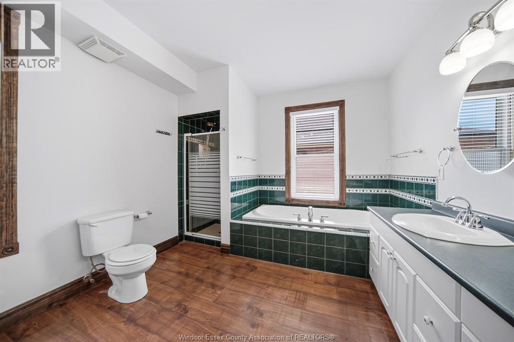 265 Macnab Street North, Hamilton, ON