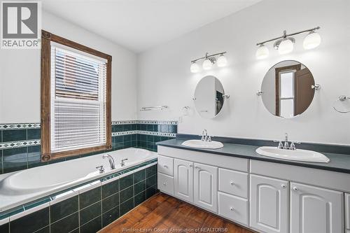 265 Macnab Street North, Hamilton, ON 