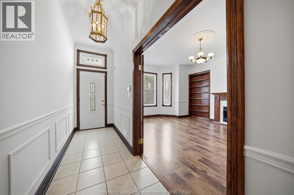 265 Macnab Street North, Hamilton, ON