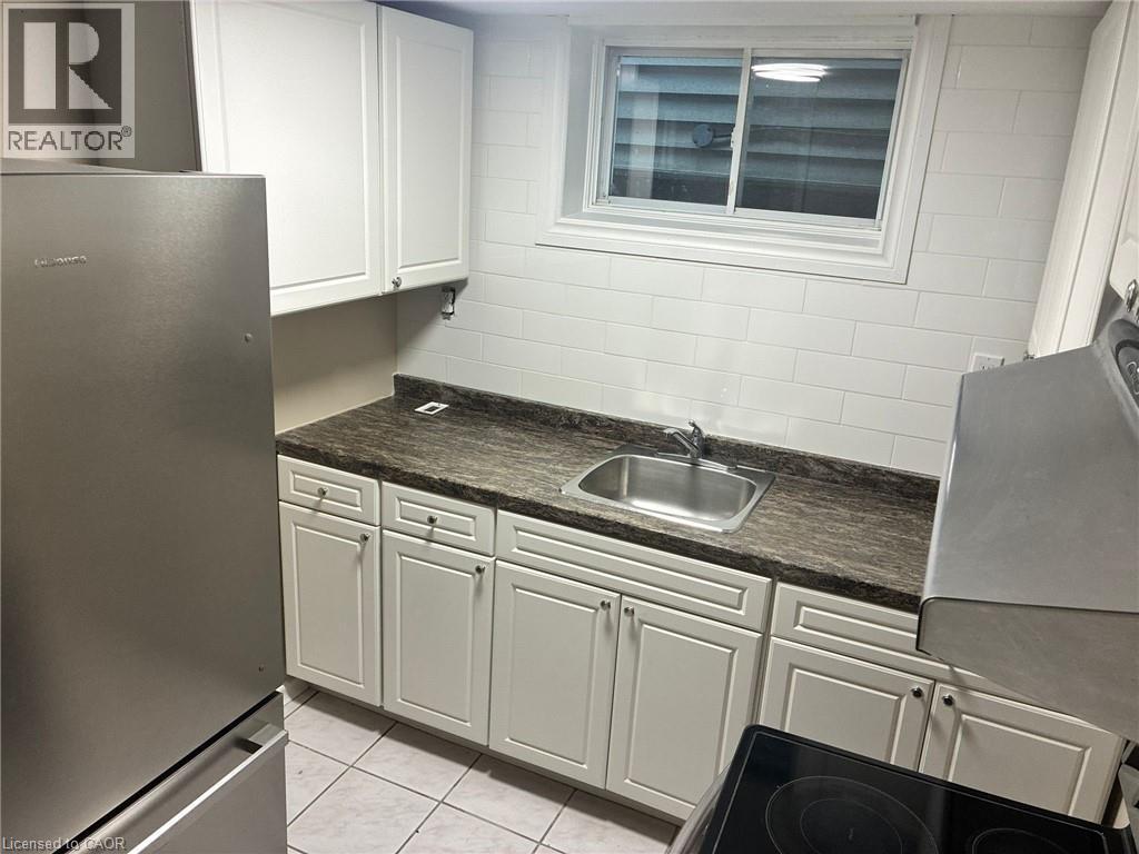 172 Gibson Avenue Unit# Lower, Hamilton, ON