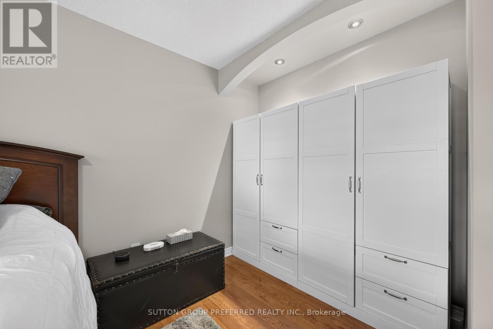 6 - 20 Windemere Place, St. Thomas, ON - Indoor