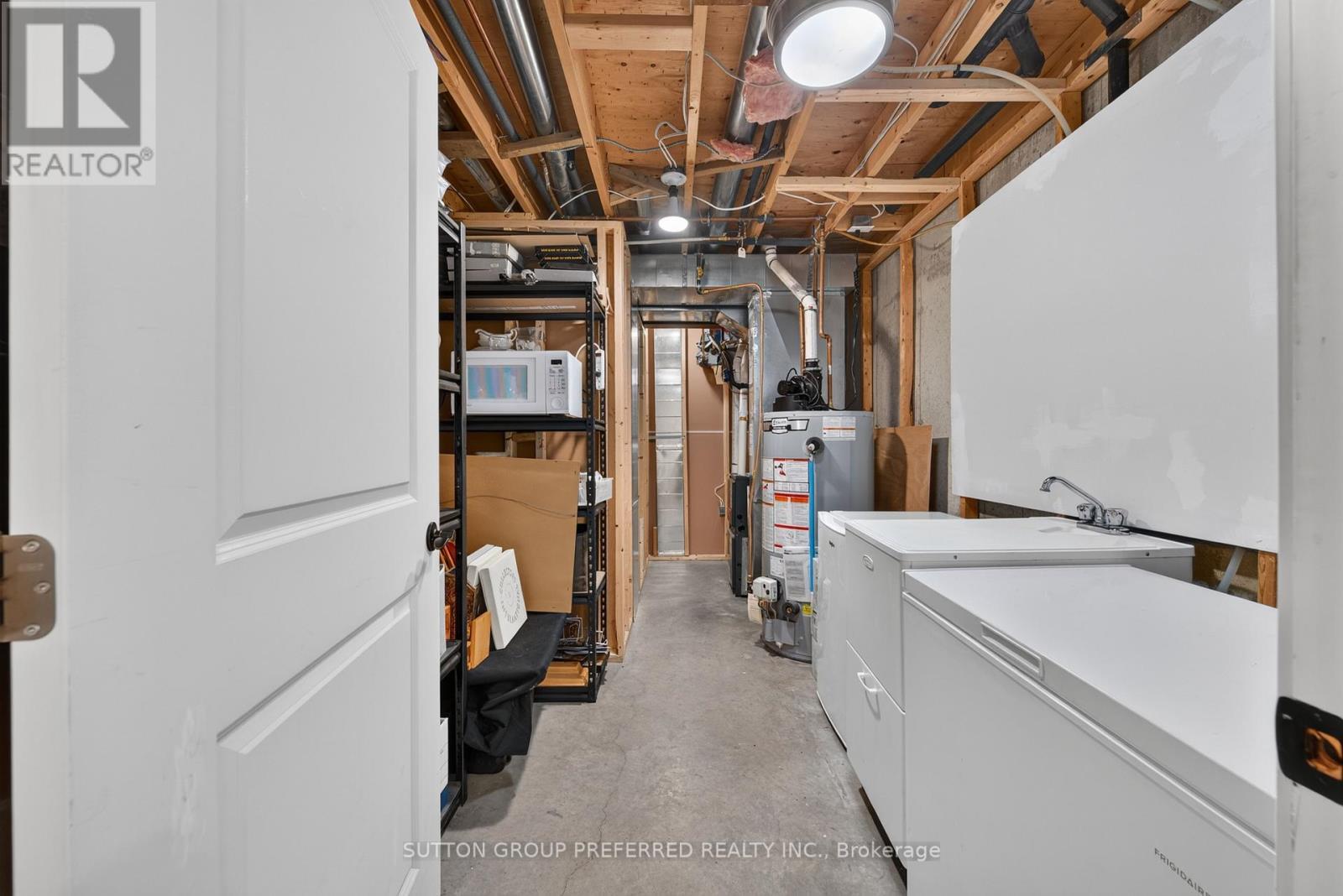 6 - 20 Windemere Place, St. Thomas, ON - Indoor