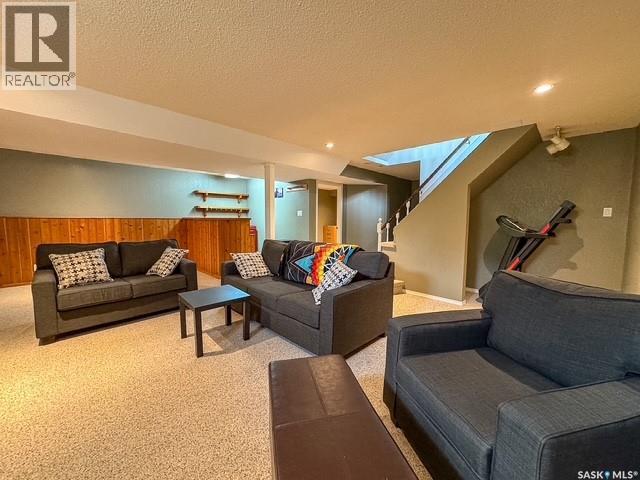 437 Russell Crescent, Swift Current, SK
