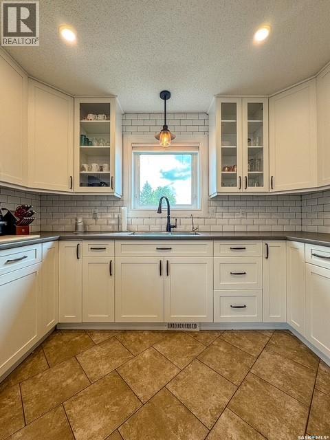 437 Russell Crescent, Swift Current, SK