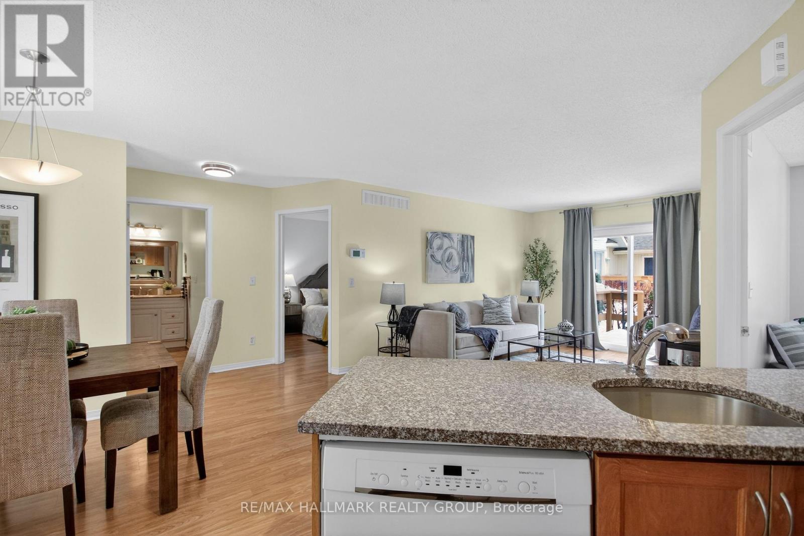 3 Daphne Crescent, Ottawa, ON