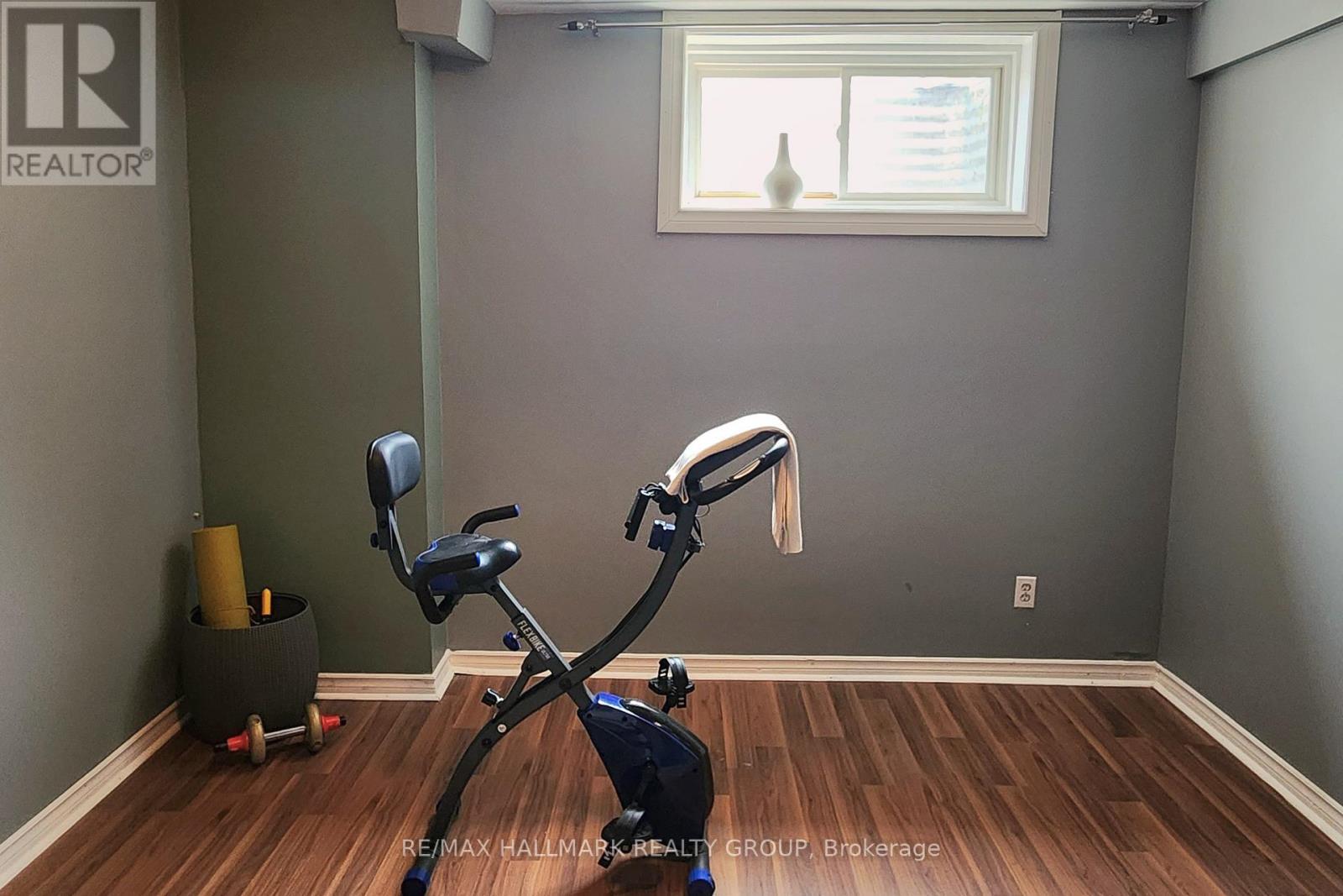 Bright workout room. - 3 Daphne Crescent, Ottawa, ON