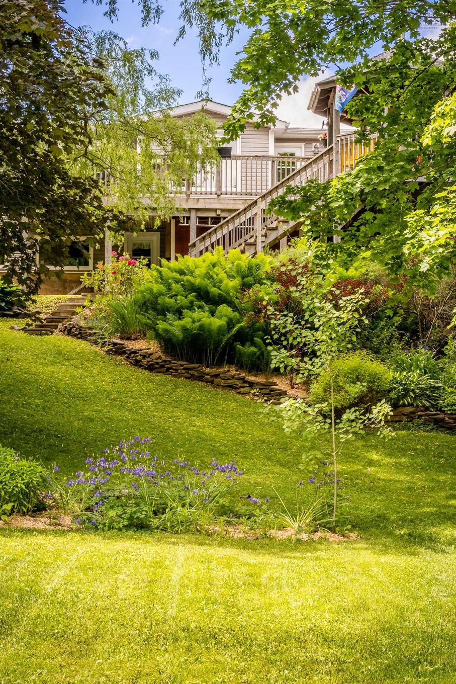 15 Grandview Drive, Wolfville, NS