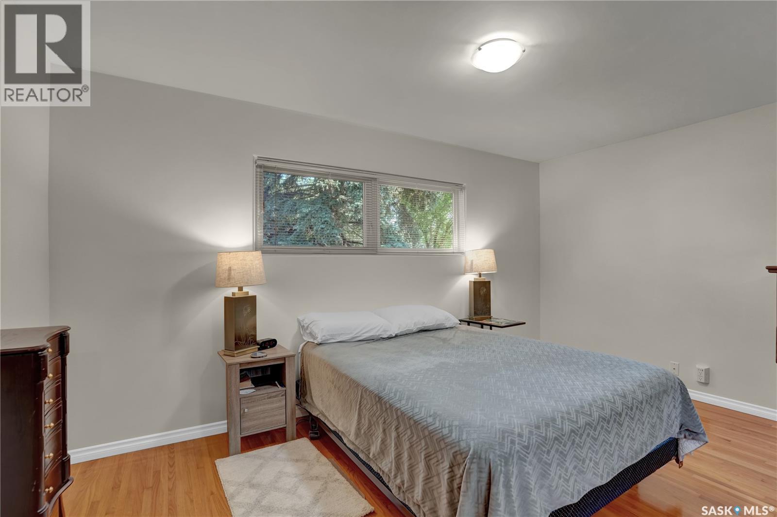 3 Dolphin Bay, Regina, SK