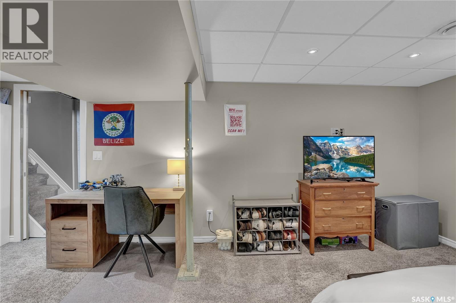 3 Dolphin Bay, Regina, SK