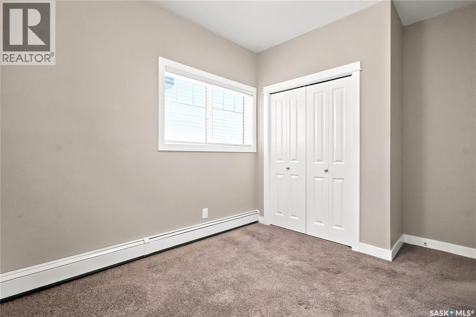 203 702 Hart Road, Saskatoon, SK