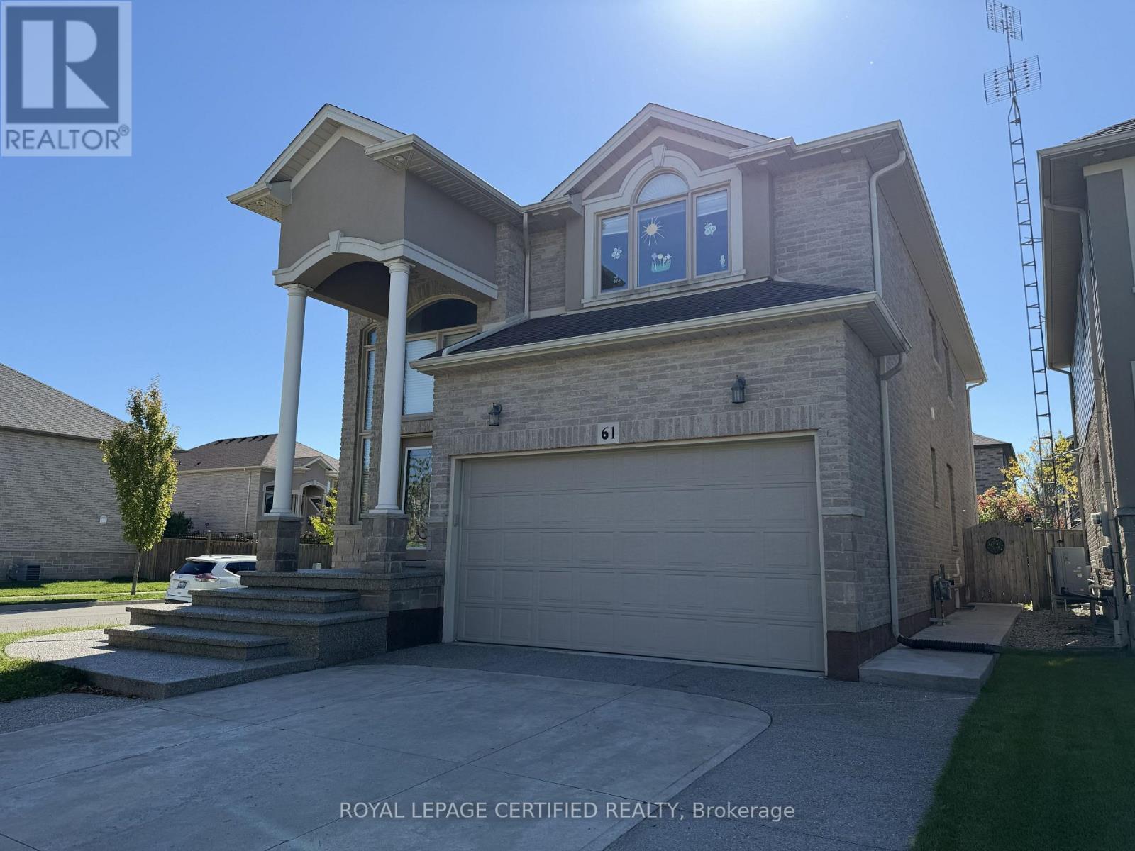 Bsmt - 61 Eagleglen Way, Hamilton, ON