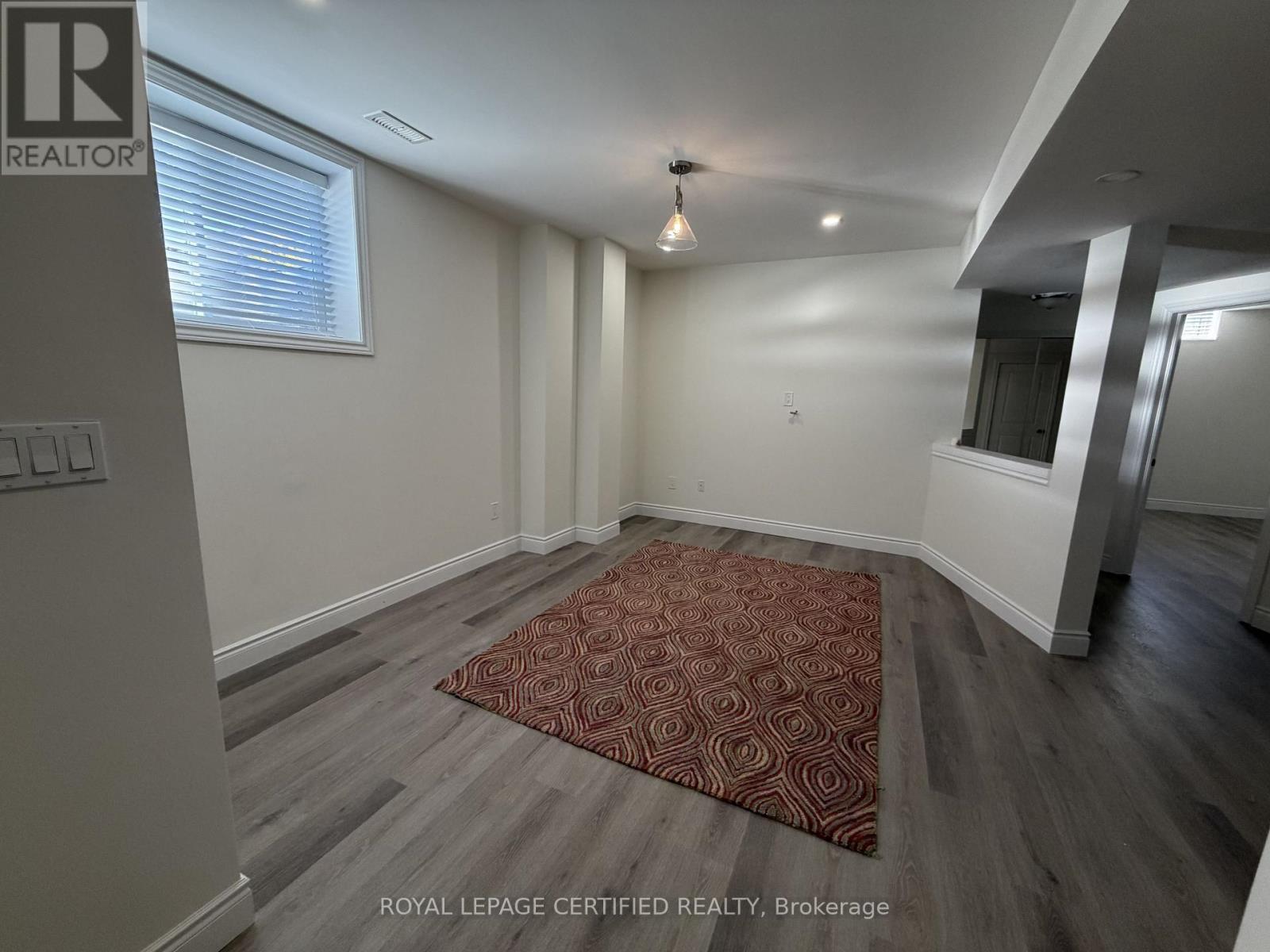Bsmt - 61 Eagleglen Way, Hamilton, ON