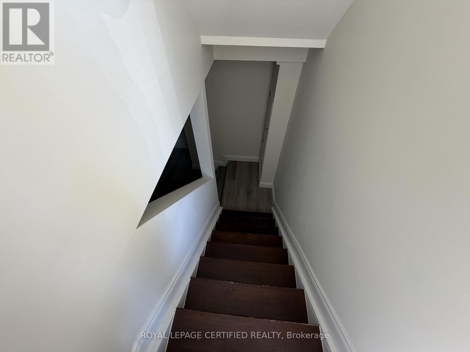 Bsmt - 61 Eagleglen Way, Hamilton, ON