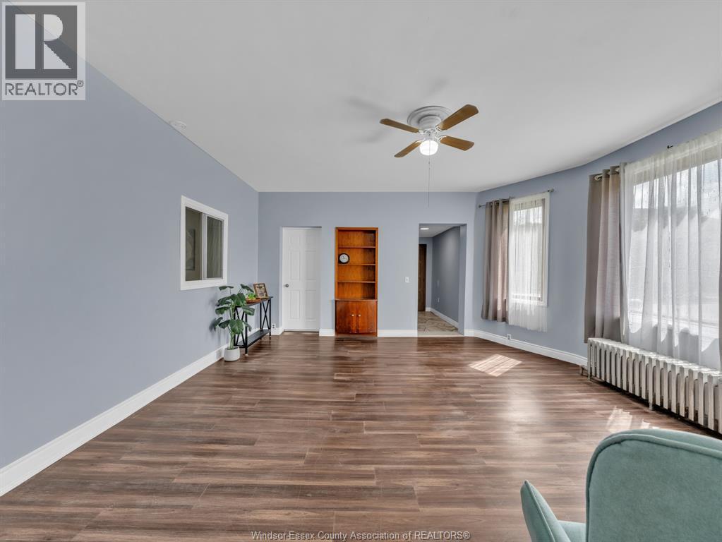 669-677 Marentette, Windsor, ON
