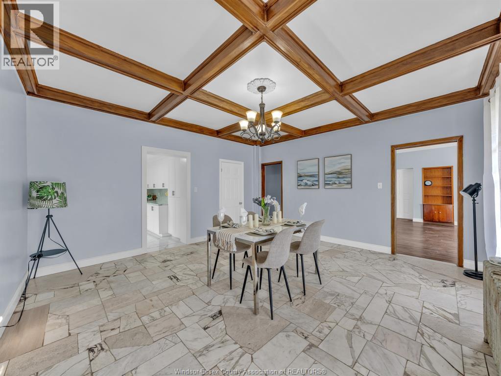669-677 Marentette, Windsor, ON